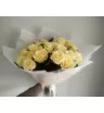 Букет из 25 роз молочного оттенка 2