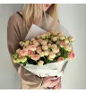 Монобукет из 19 кустовых роз Розовый бисер  1