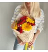 Яркий букет из гербер и альстромерий  1