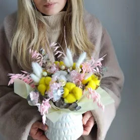 Композиция в керамическом кашпо Хлопок и гортензия  от интернет-магазина «VeraRosa»