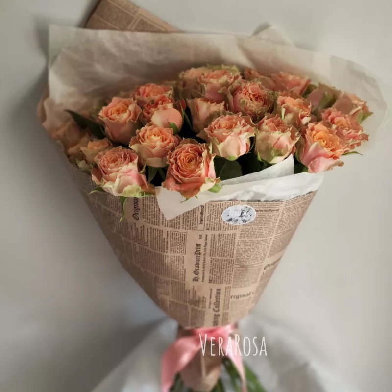 Букет с розами «Кашемир»