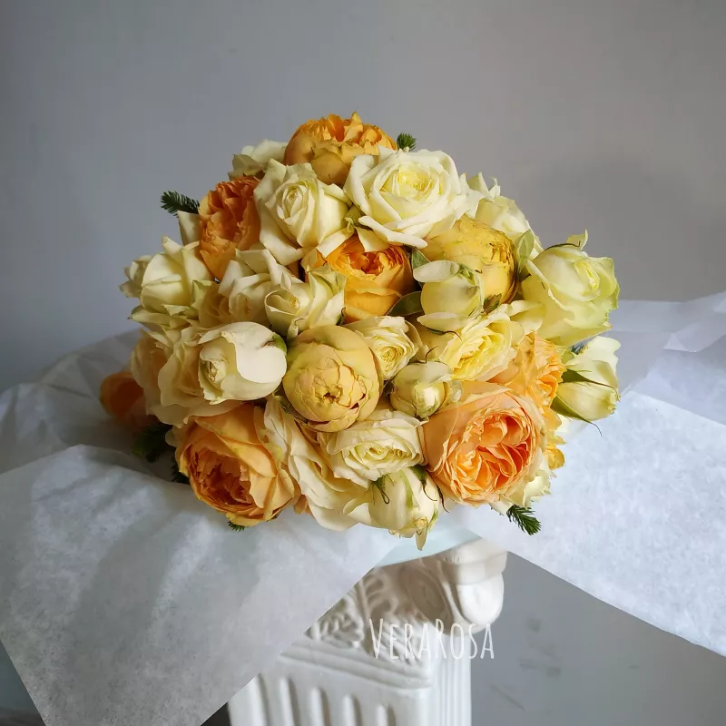 Букет для невесты из роз «Глория»