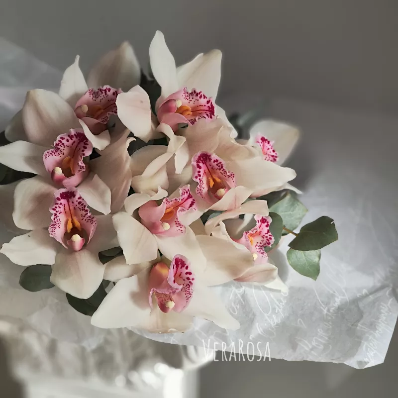 Букет из орхидей Аннэт 2