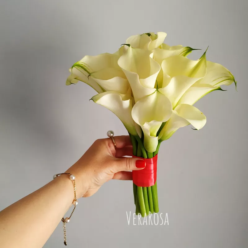 Букет невесты из каллы «Элла» 2