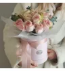 Розы в шляпной коробке Пудра 