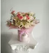 Цветы в коробке Розовая бусинка