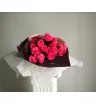 Кустовые розы в крафтовой упаковке 2